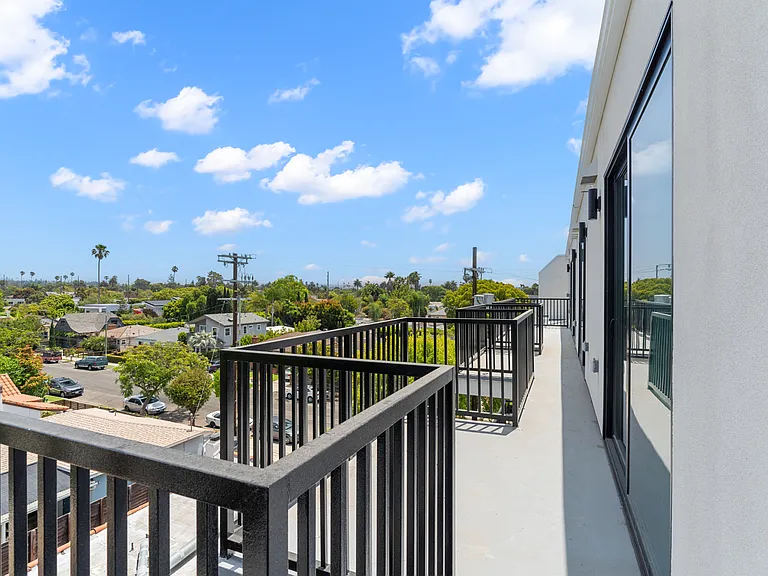 1808 Lincoln Blvd — Photo 20