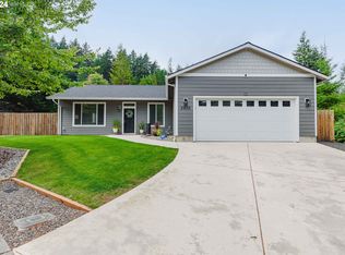 2230 Timberline Dr, Coos Bay, OR