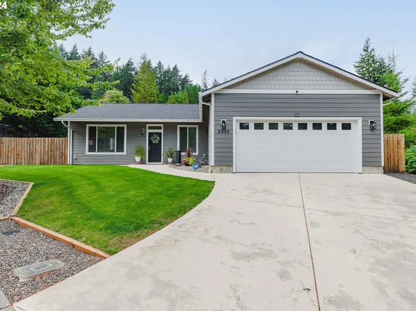 2230 Timberline Dr, Coos Bay, OR 97420