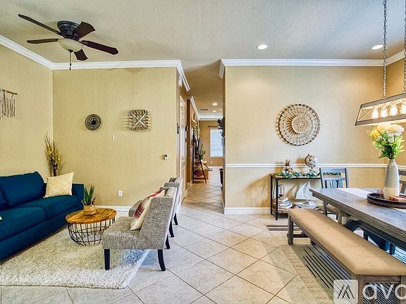 5th image of 10452 Carolina Willow Dr