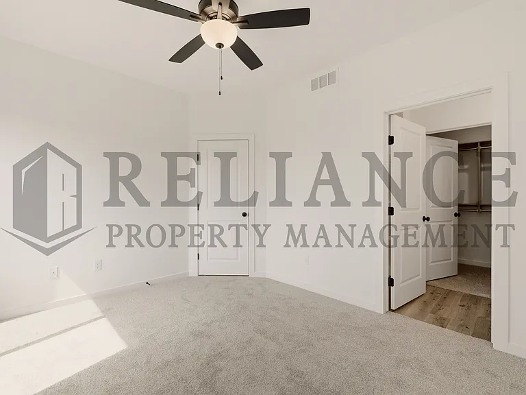 5259 N Pinecrest St — Photo 26