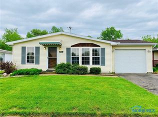 4561 Granite Ln, Toledo, OH 43615