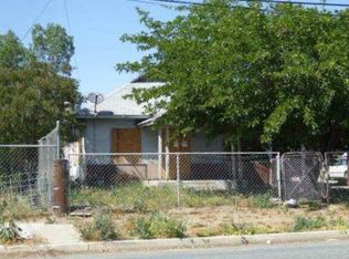 170 W Beacon Ave, Tulare, CA 93274