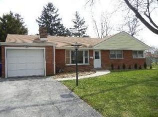 362 Oakwood Dr, Crete, IL 60417