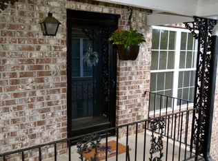 870 Colony Dr, Charleston, SC 29407