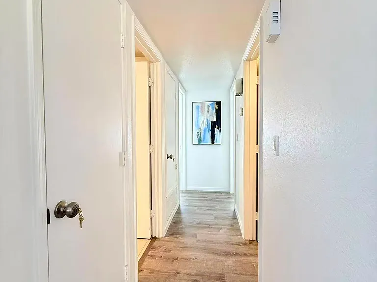 10483 N Autumn Hill Ln — Photo 12