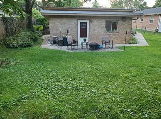 (Undisclosed Address), Lake Forest, IL 60045
