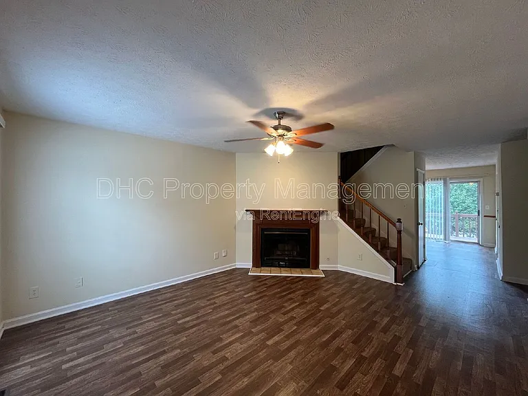 1183 Red Oak Cv — Photo 11