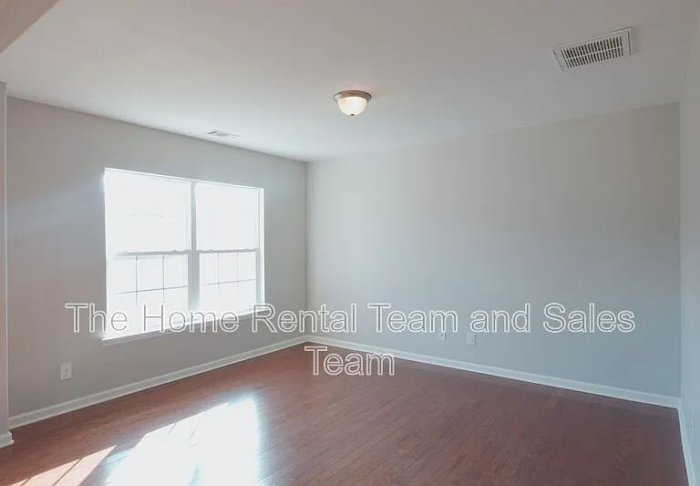 25 Litchfield Dr — Photo 22