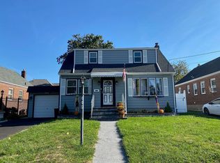 449 Amsterdam Ave, Roselle Park, NJ 07204
