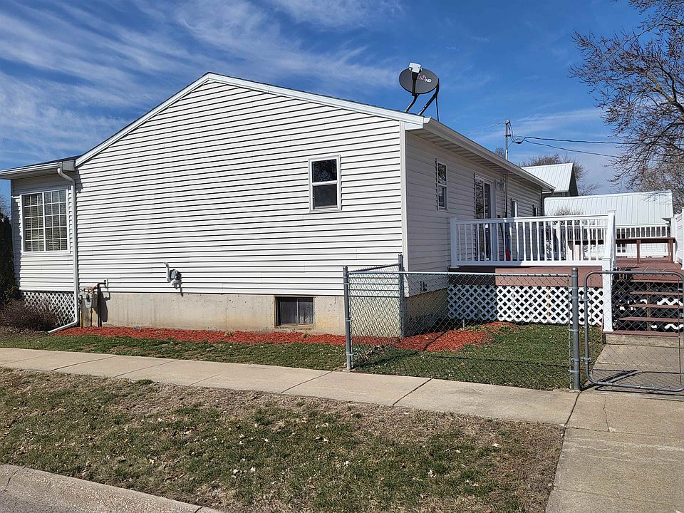 301 N Olive St, Maquoketa, IA 52060 Zillow