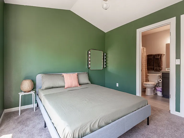 8899 SW Elena Ln #1 — Photo 11