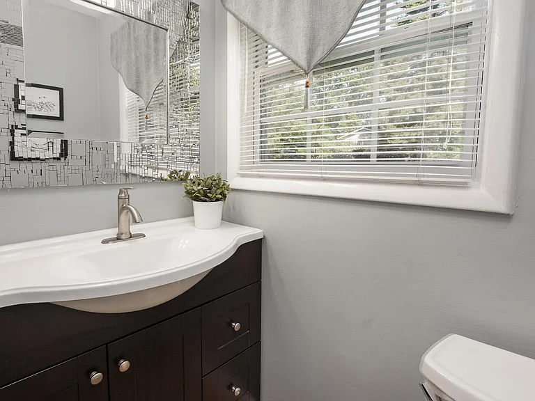 610 Tapawingo Rd SW — Photo 19