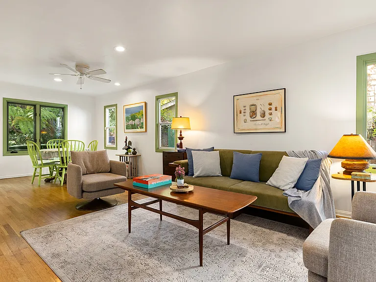 910 Nowita Pl — Photo 27