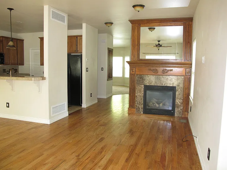 846 N 7th St — Photo 7