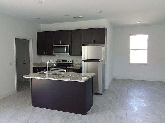 2nd image of 337 Salmon Ct