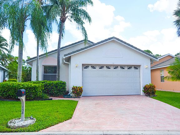 2nd image of 138 Harbor Lake Cir