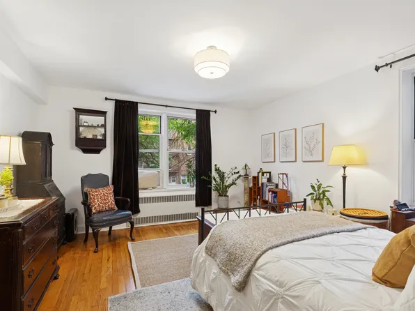 1155 Ocean Avenue image 7 of 15