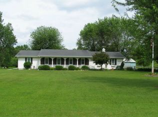 6910 N Gleaner Rd, Freeland, MI 48623