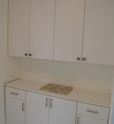 5th image of 808 SW 1st St