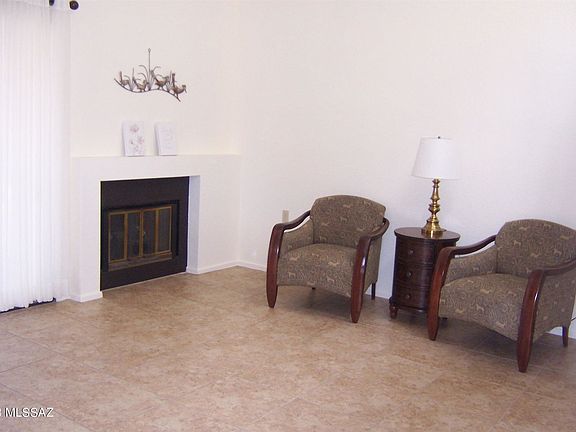 4th image of 981 W Rio Zuni