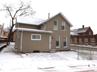 703 23rd St, Moline, IL 61265