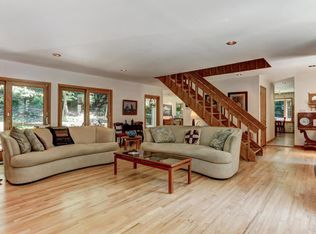 287 Pleasant Valley Rd, Morganville, NJ 07751