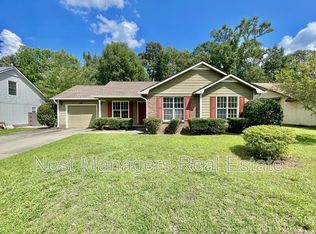 9616 Gooden Dr, Fayetteville, NC 28314