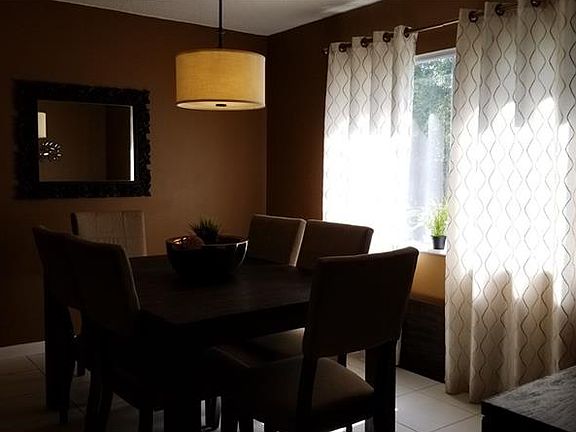 5th image of 420 Sonesta Ct