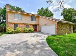 2110 Hilton Head Dr, Missouri City, TX 77459