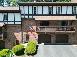 610 Maplewood Ct, Pittsburgh, PA 15237