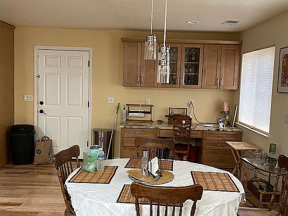 Dinning, desk with USB 