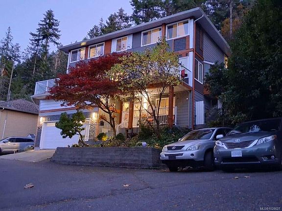 2nd image of 4955 Laguna Way