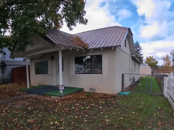 12309 N Main St, Mead, WA 99021