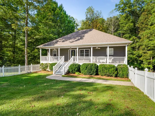 1050 Chickadee Trl, Kingston Springs, TN 37082