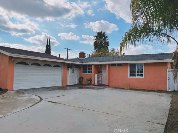 135 S Leaf Ave, Covina, CA 91722