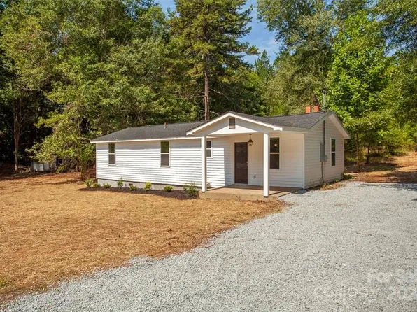 216 Brooks Rd, Gastonia, NC 28052