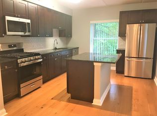 3400 N Old Arlington Heights Rd Unit 202, Arlington Heights, IL 60004