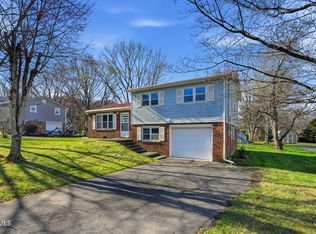 2610 Austin Village Blvd, Johnson City, TN 37601