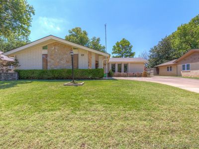 6850 E 55th St, Tulsa, OK, 74145
