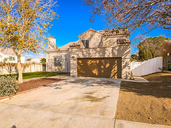 2nd image of 36540 Clearwood Ct
