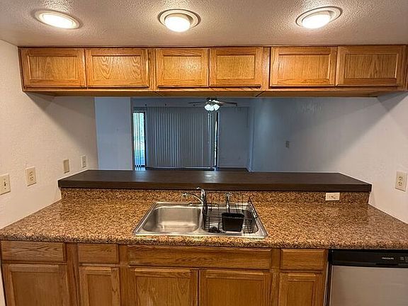 3rd image of 2273 Burnway Rd