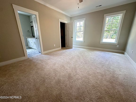 5th image of 58 N Rowsham Place