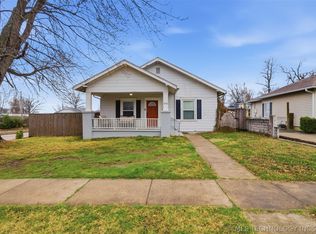 402 E 6th St, Claremore, OK 74017