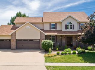 1238 Wild Prairie Dr, Iowa City, IA