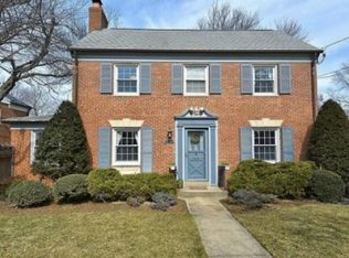 102 Indian Spring Dr, Silver Spring, MD 20901