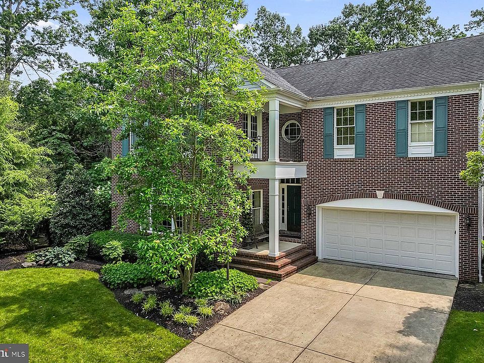 1st image of 751 Oakwilde Ct