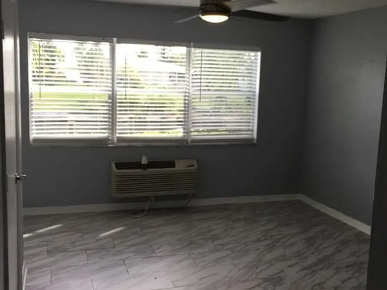 3817 Del Prado Blvd S — Photo 12