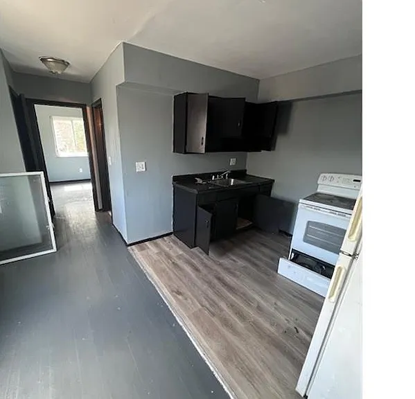 7405 Michigan Ave #11 — Photo 4