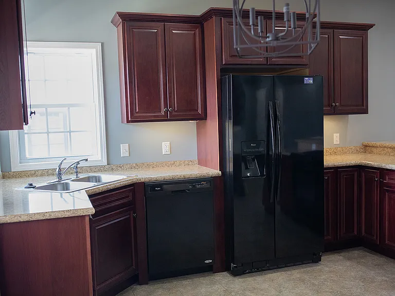2118 Cody Dr #B — Photo 2